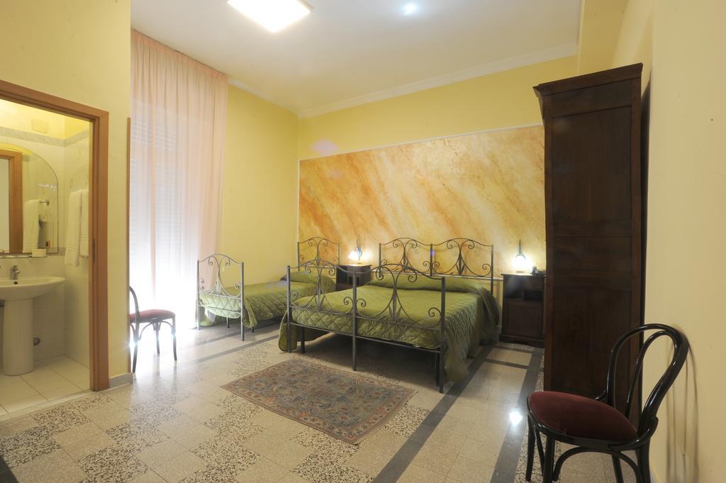 Albergo Bellavista Latina Kamer foto