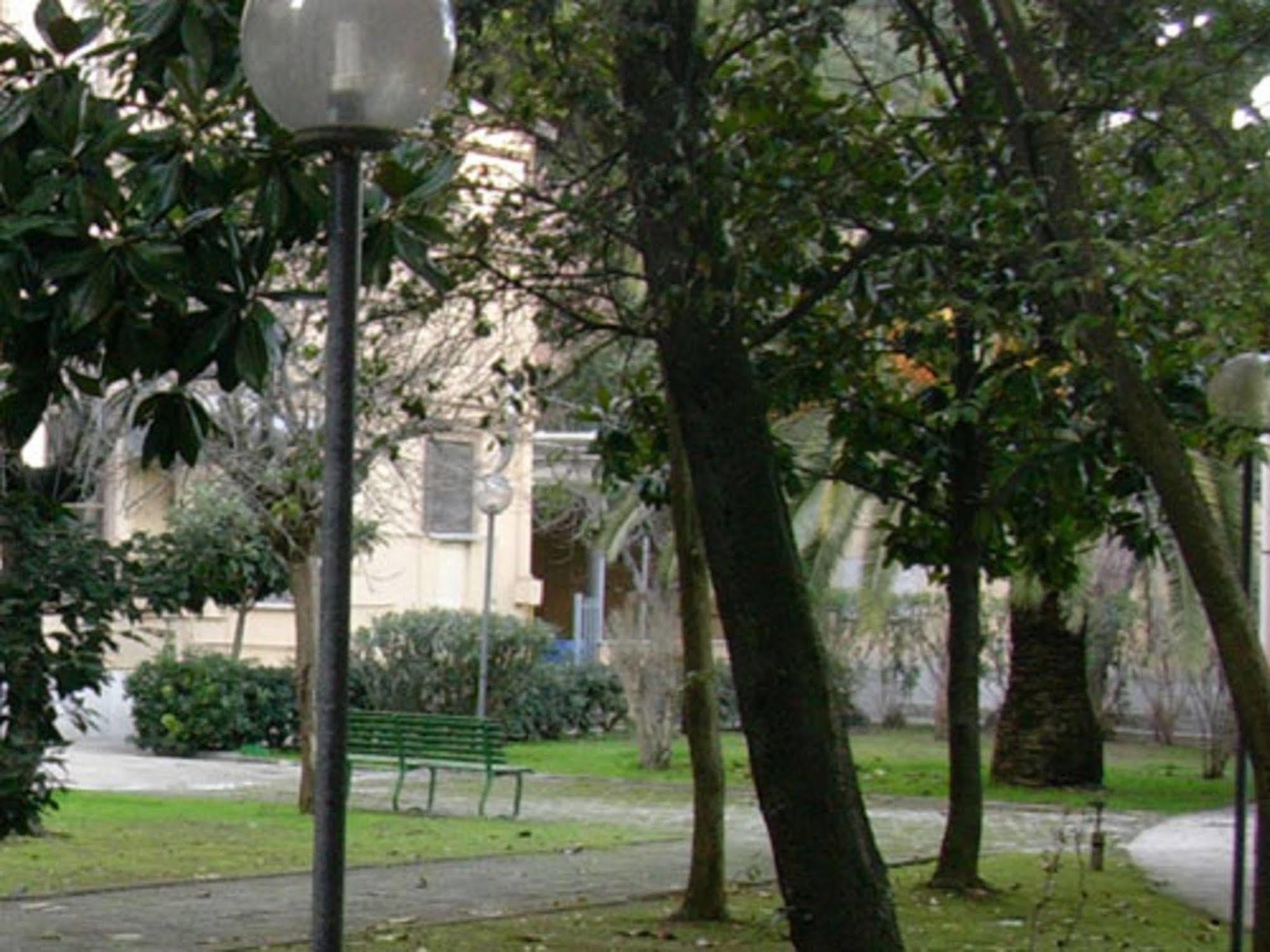Albergo Bellavista Latina Buitenkant foto